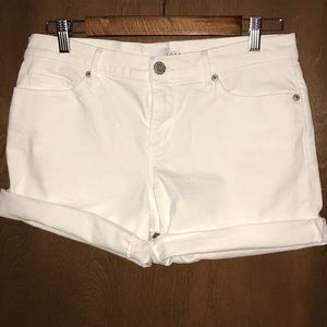 Bright White Jean Shorts from LOFT size 4/27